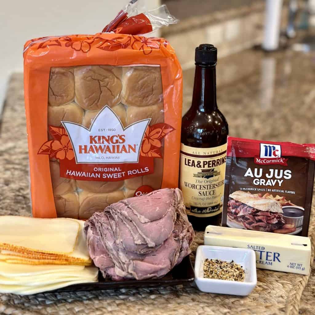 The ingredients to make roast beef sliders.