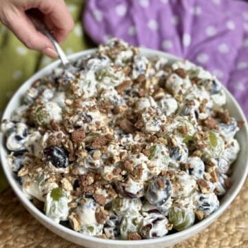 A bowl of grape salad.
