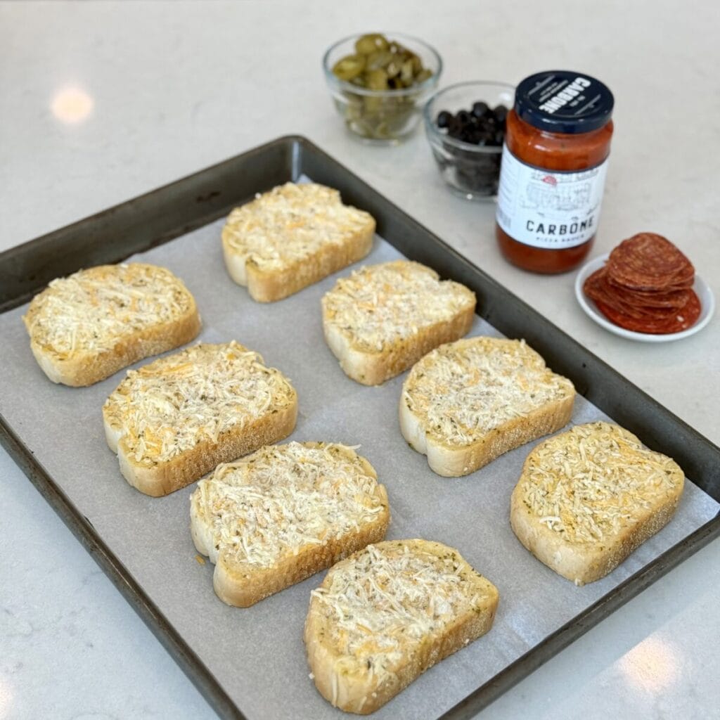 A tray of Texas toast.
