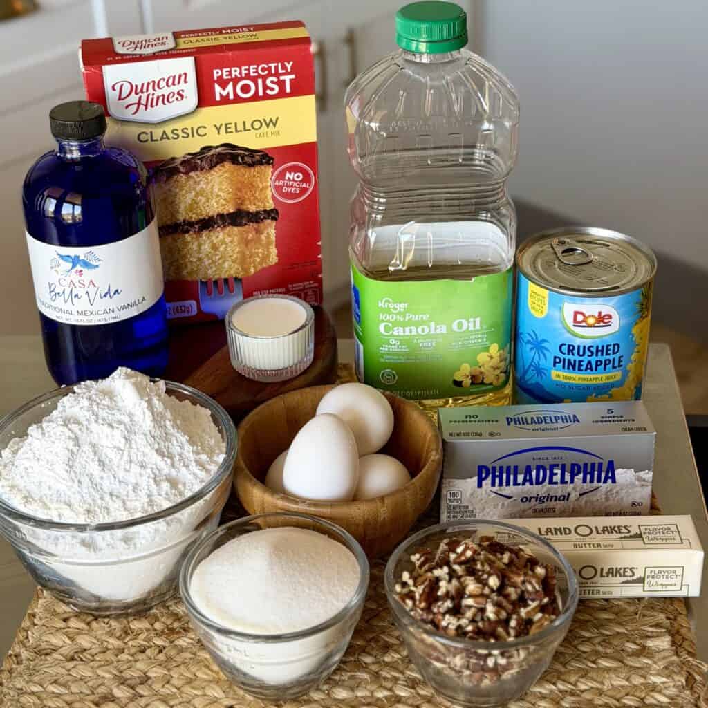 The ingredients to make Elvis Presley Cake. 