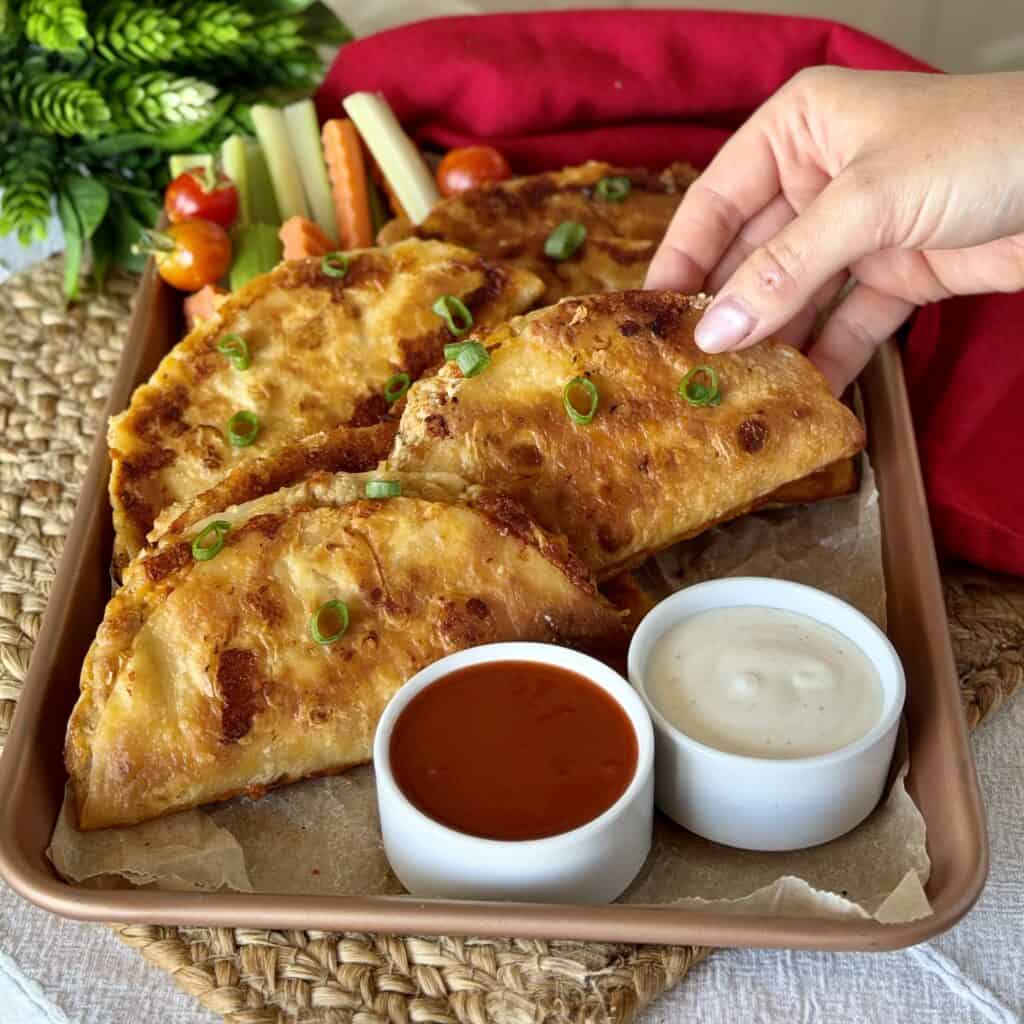 A plate of buffalo sheet pan tacos.