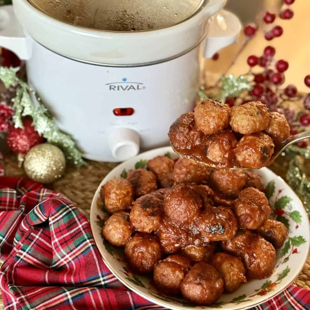 A plate of Cranberry Meatballs.