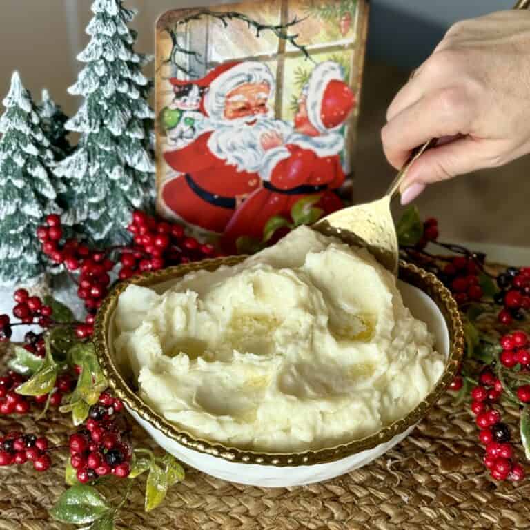 A bowl of Roasted Garlic Mashed Potatoes.